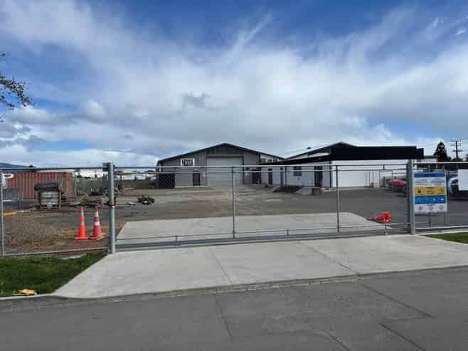 Substantial Workshop Facility with Large Yard