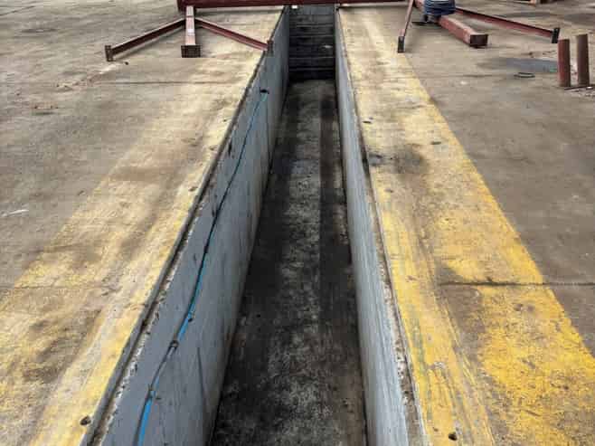 Substantial Workshop Facility with Large Yard
