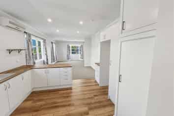 6 Kerr Street , Netherby