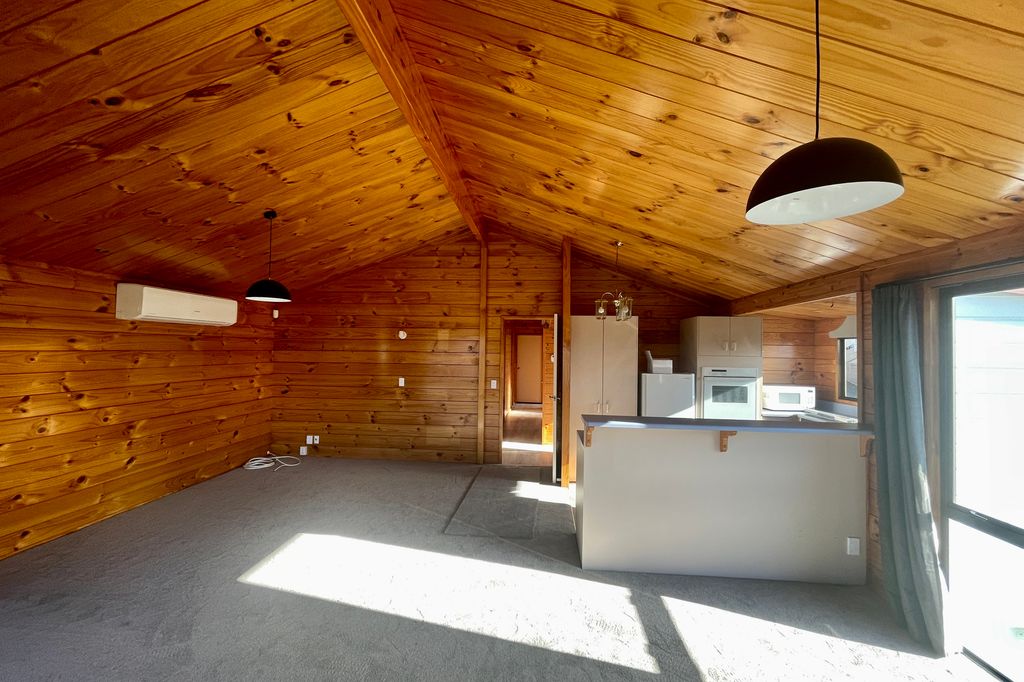 3-bedroom home available in Ohope! 3