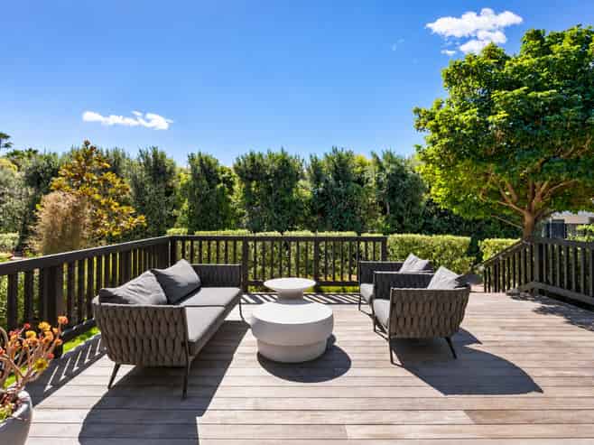 9B Fourth Avenue, Onetangi