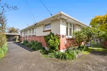 49B Shakespeare Avenue, Trentham