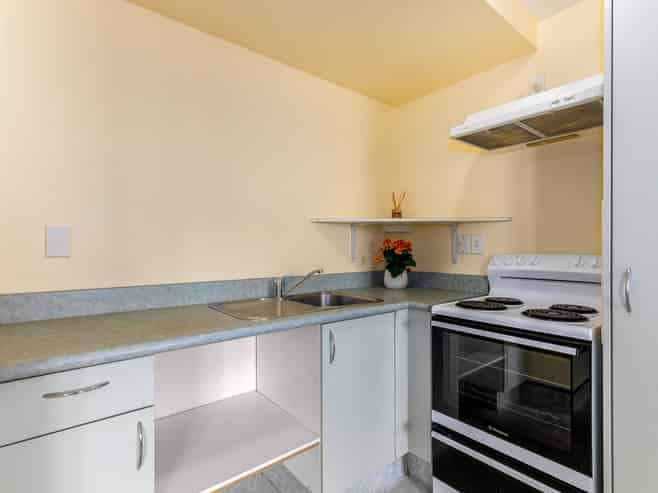 C4/13 Palm Grove, Berhampore