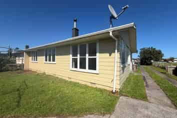 12 Edinburgh Street, Patea