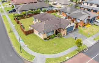 2 Bellshill Close, Wattle Downs