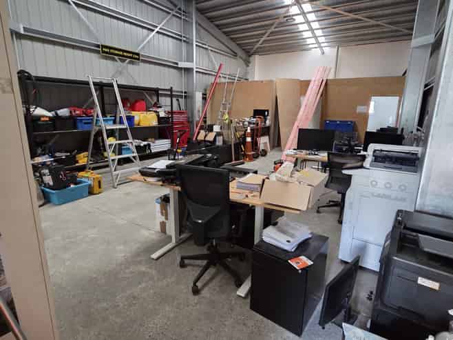 Commercial Unit for Lease in Westown