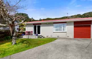 73A Holland Street, Wainuiomata