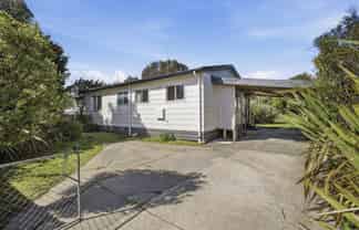 4 Main Street, Marton