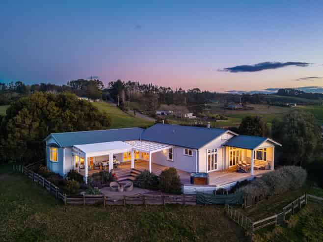 656 Horseshoe Bush Road, Waitoki