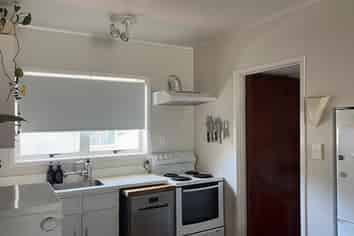 17 Thorburn Ave, Red Beach