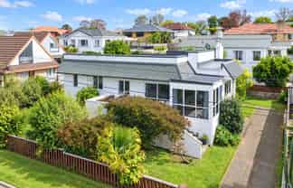 69 Christopher Street, Tauranga South