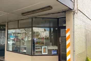 Prominent 65sqm Retail | Glen Eden