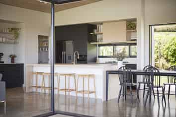7 Ekuarangi Place, Oakura