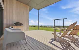 7 Ekuarangi Place, Oakura