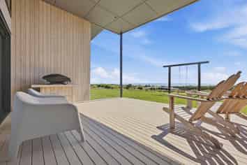 7 Ekuarangi Place, Oakura