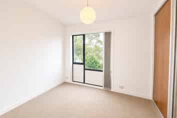 76 Norwood Drive, Flat Bush