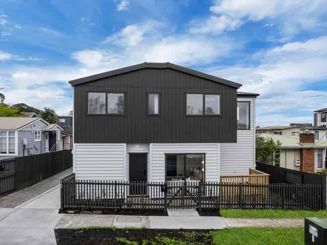 15B Astley Ave, New Lynn