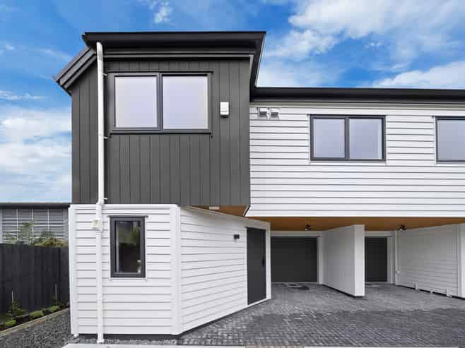 15B Astley Ave, New Lynn