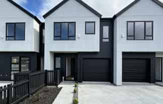 9 Rillside Crescent, Milldale