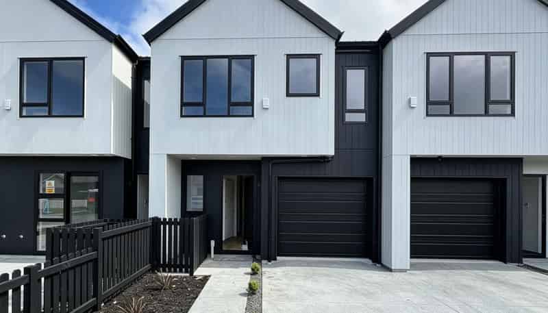 9 Rillside Crescent, Milldale