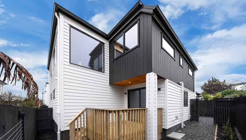 15F Astley Ave, New Lynn