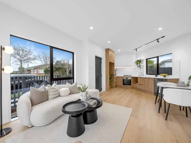 15F Astley Ave, New Lynn