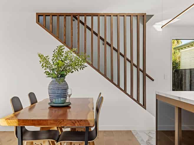 2-4/96 Innes Road, Saint Albans