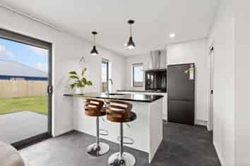 27 Lunn Cr, Leeston