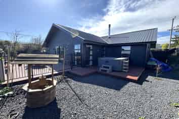 24 Saint Catherine Street, KAITANGATA