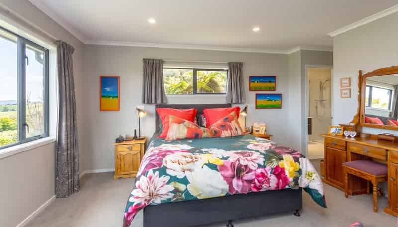 244 Dakins Road, East Taratahi