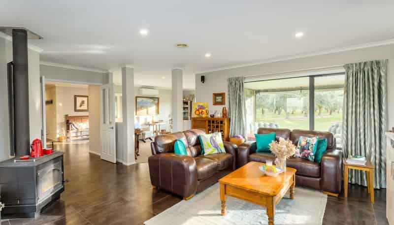 244 Dakins Road, East Taratahi
