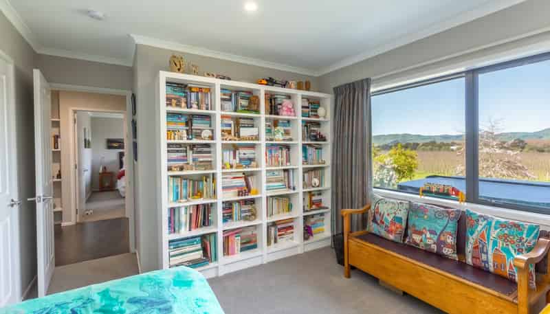 244 Dakins Road, East Taratahi