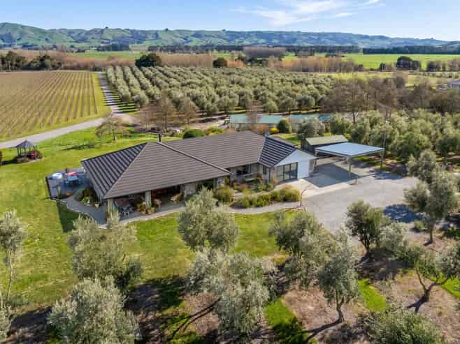 244 Dakins Road, East Taratahi