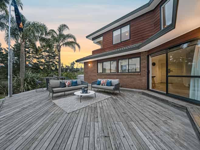 12 Lochend Place, Highland Park