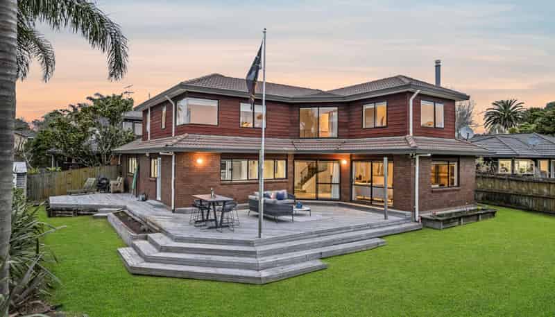12 Lochend Place, Highland Park