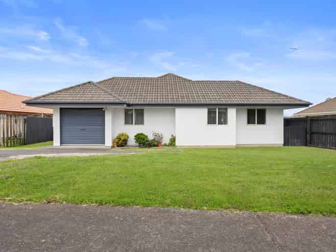 182 Bruce Mclaren Road, Henderson