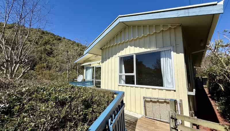 7 Teal Valley Road, Hira