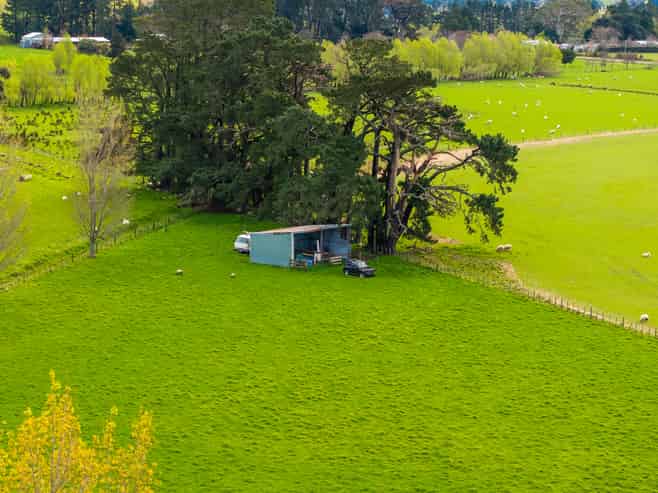 421 Haringa Road, Carterton