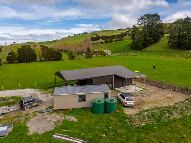 421 Haringa Road, Carterton