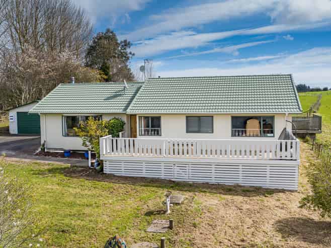 16 Twin Peaks Grove, Koputaroa