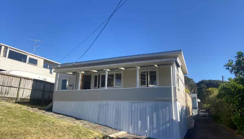 1289A Whangaparaoa Road, Army Bay