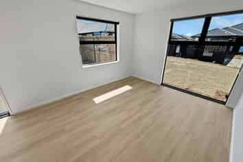 5 Warwick Lane, Rolleston