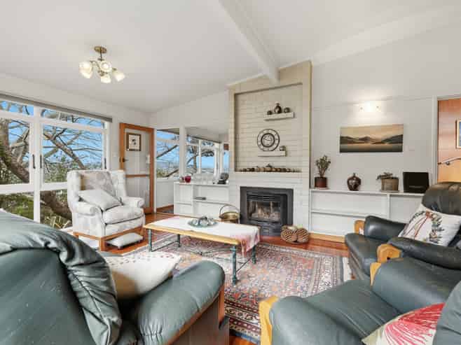 37 Derwent Street, Helensburgh