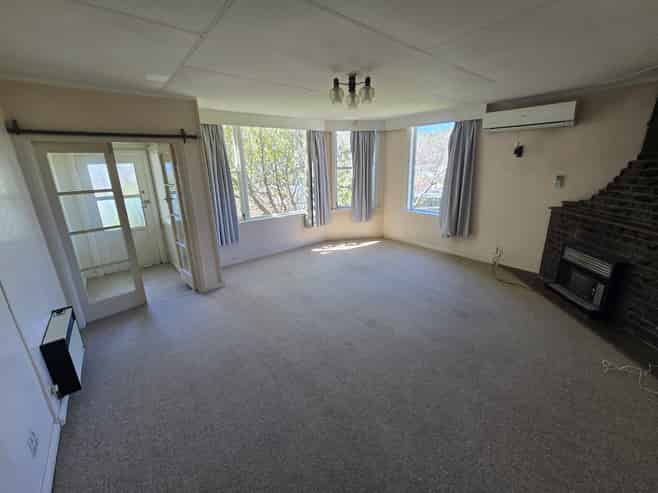 23 Freeling Street, Island Bay