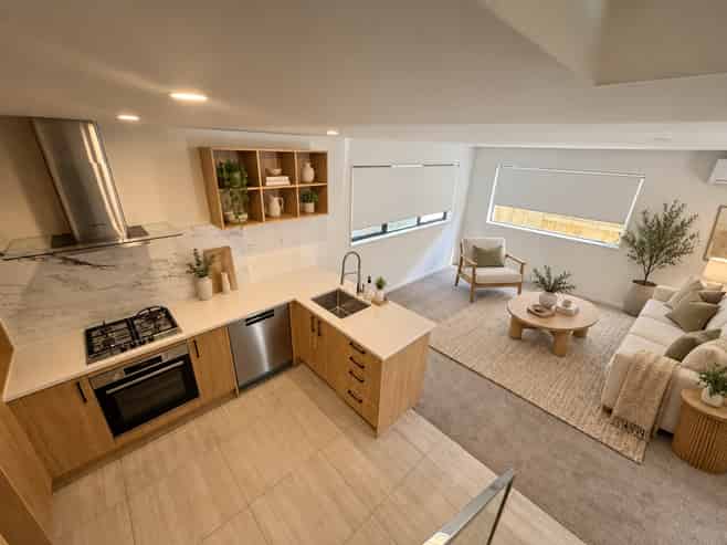 7/116 Colwill Road, Massey