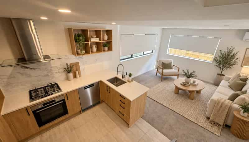 7/116 Colwill Road, Massey