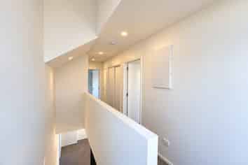 2/80 Mackworth Street, Woolston