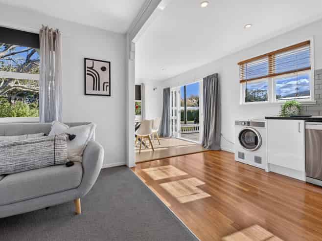 79 Woodward Street, Featherston