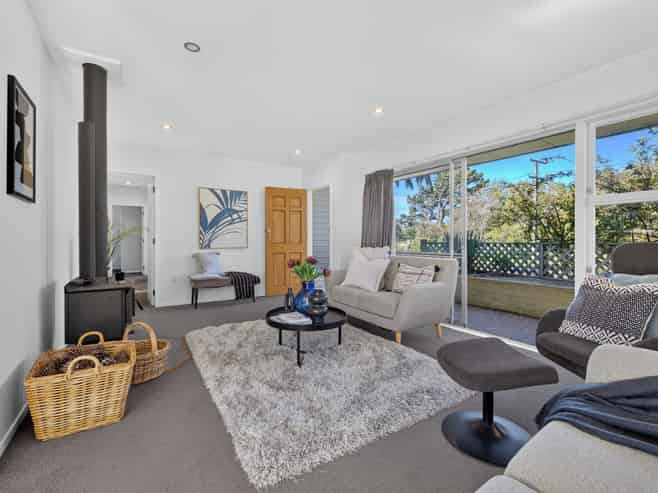 79 Woodward Street, Featherston
