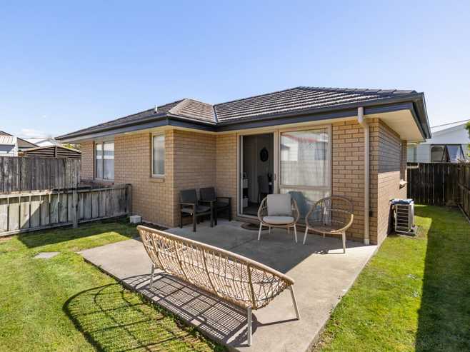 8 and 8A Bartholomew Drive, Nawton